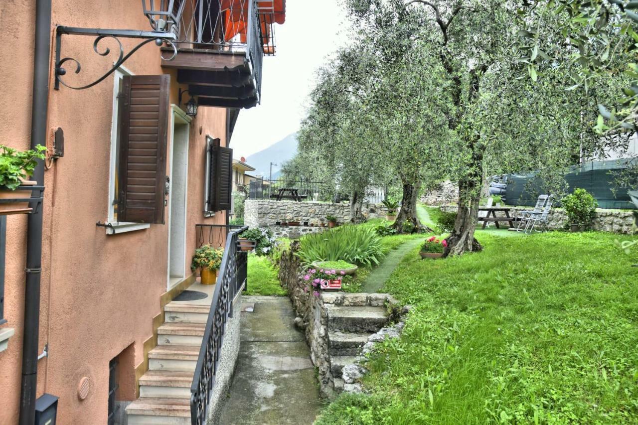 Ferienwohnung Ca Di Venzo Brenzone sul Garda Exterior foto