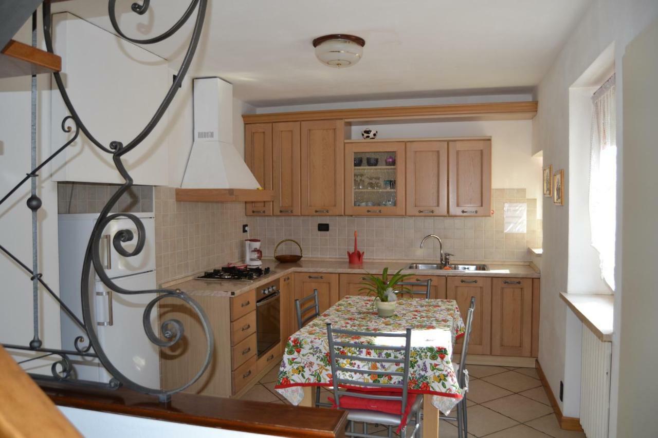 Ferienwohnung Ca Di Venzo Brenzone sul Garda Exterior foto